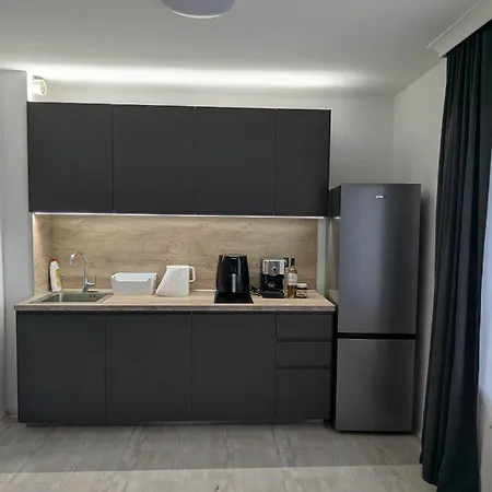 Smokinya Waves - 1br - 2 Minutes To The By Flat Mаnager 아파트 소조폴