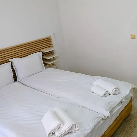 Smokinya Waves - 1br - 2 Minutes To The By Flat Mаnager 아파트