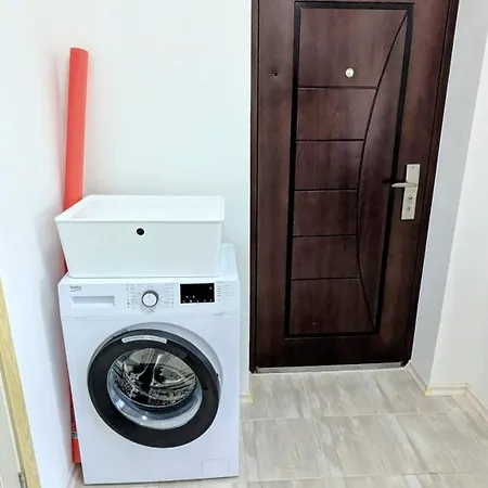 Smokinya Waves - 1br - 2 Minutes To The By Flat Mаnager *